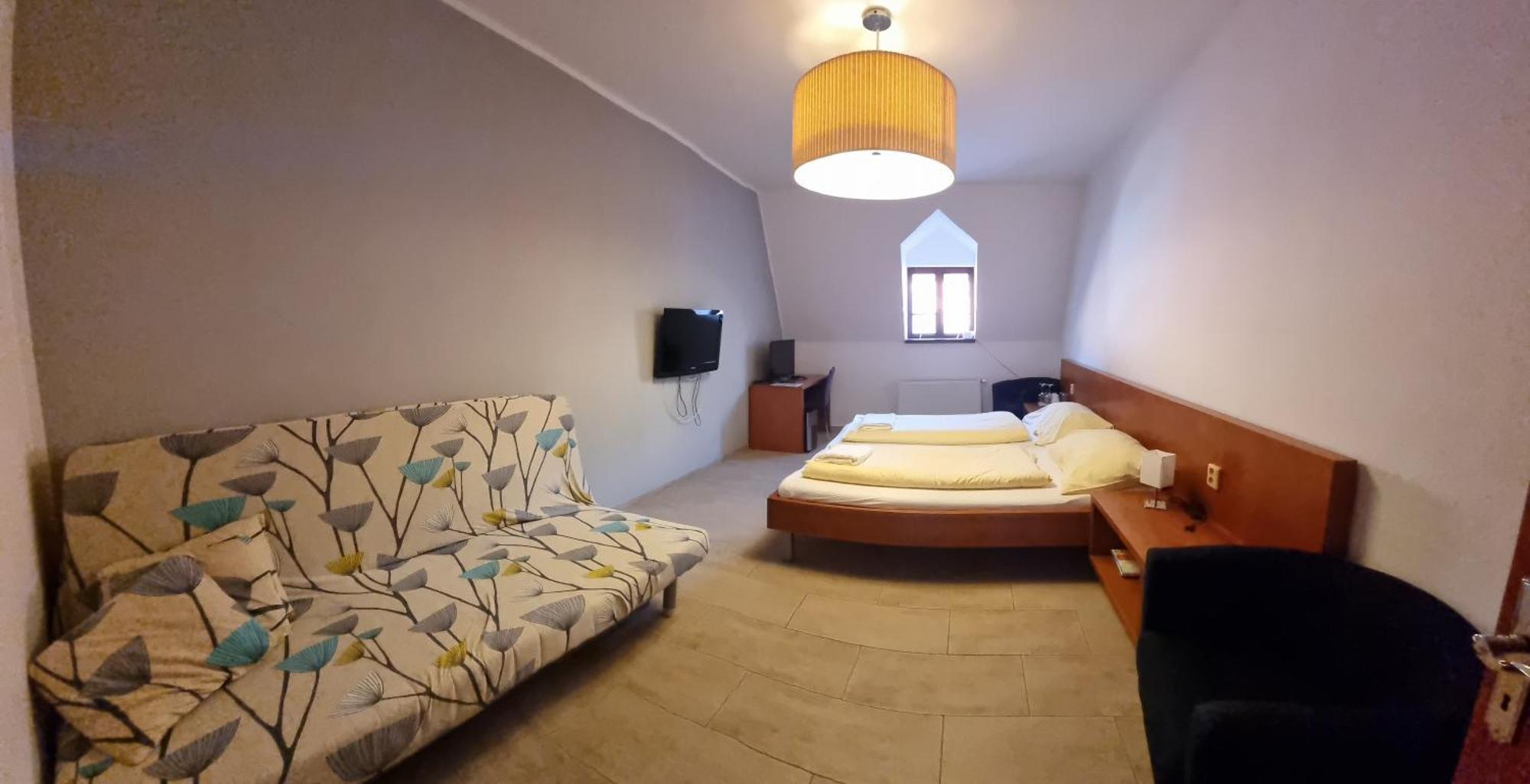 Nevinne Apartmany Kolin Luaran gambar